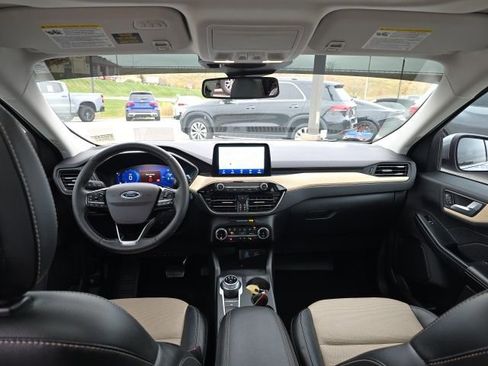 Certified 2022 Ford Escape Titanium w/ Titanium Premium Package image 14