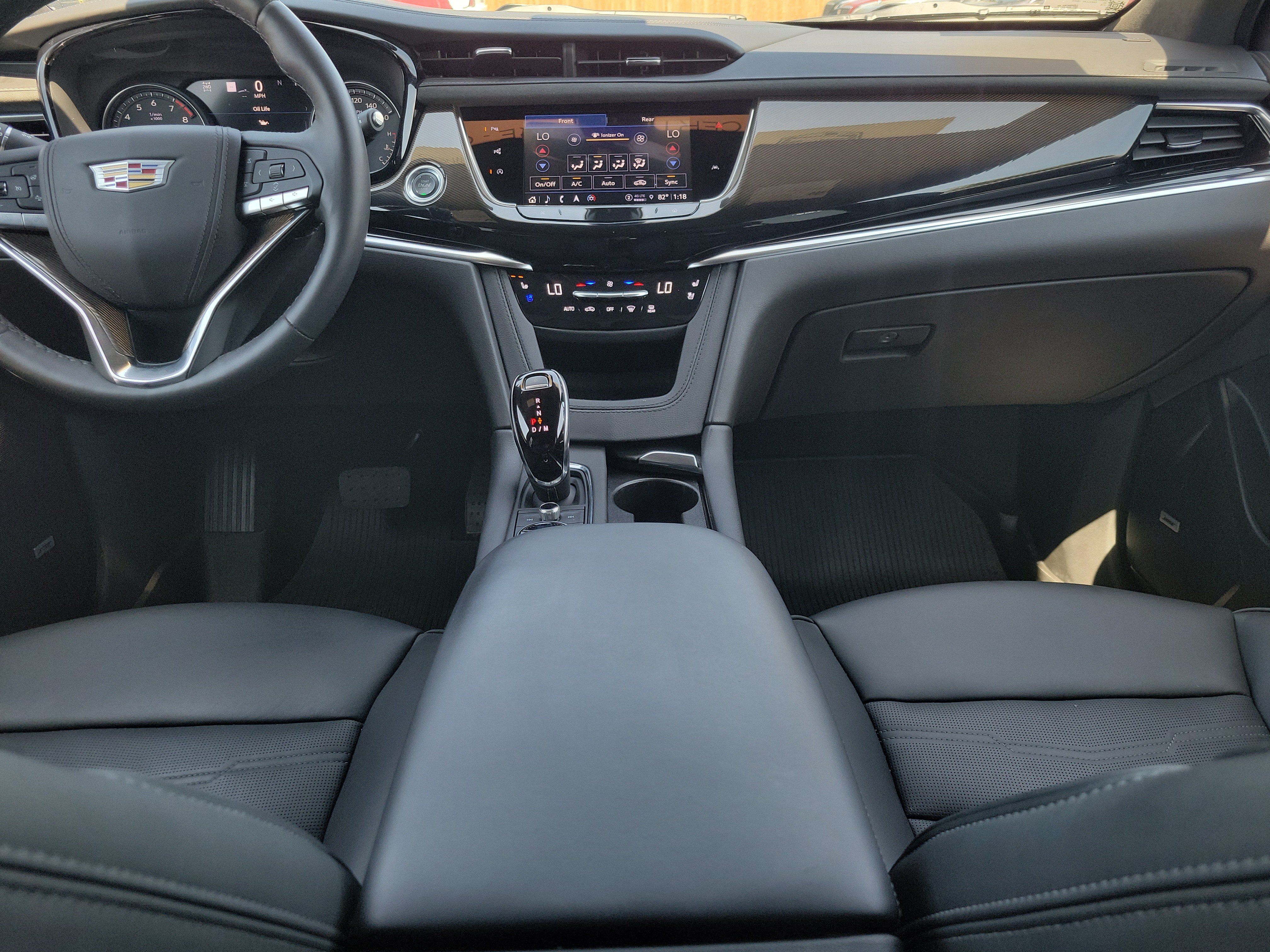 Certified 2025 Cadillac XT6 Premium Luxury w/ Platinum Package AWD/4WD image 14