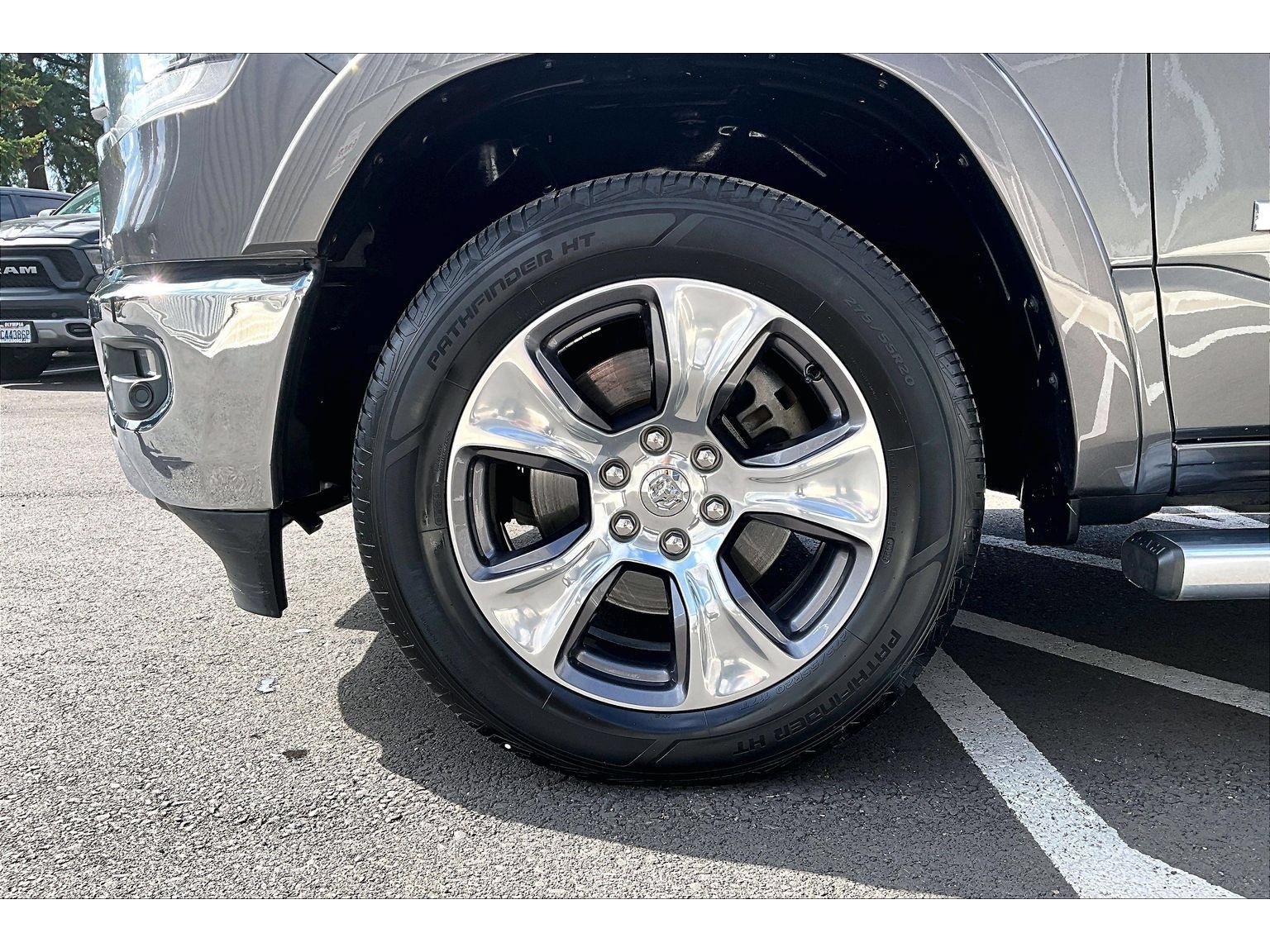 Used 2020 RAM 1500 Laramie AWD/4WD image 9
