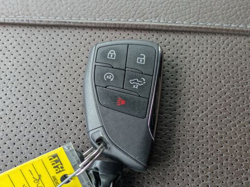 Used 2023 GMC Sierra 1500 Denali w/ Denali Reserve Package image 32