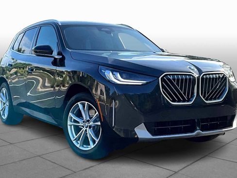 New 2025 BMW X3 xDrive30i w/ Premium Package image 2