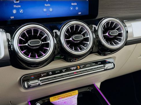 New 2026 Mercedes-Benz GLB 250 image 16