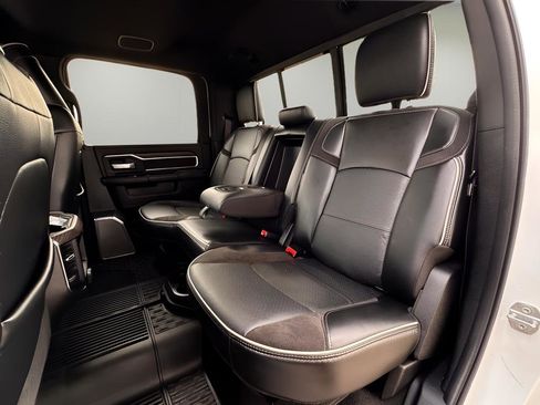 Used 2025 RAM 3500 Laramie AWD/4WD image 23