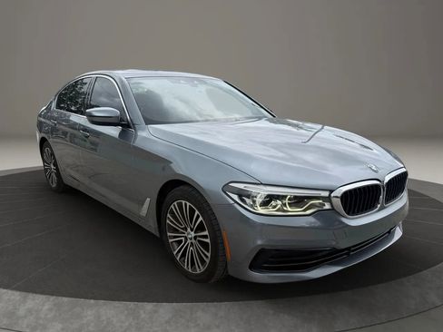 Used 2019 BMW 540i w/ Executive Package image 7