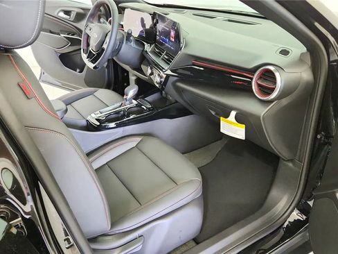 New 2026 Chevrolet Trax RS w/ Driver Confidence Package FWD image 36