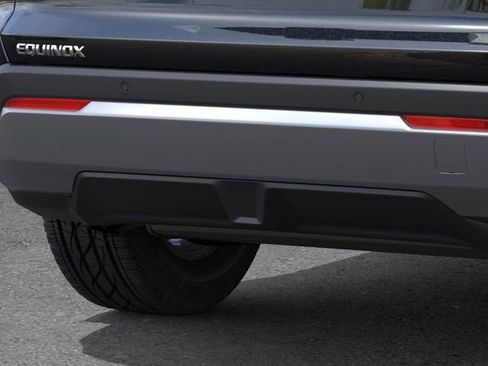 New 2026 Chevrolet Equinox LT w/ Convenience Package II FWD image 14