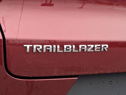 Certified 2023 Chevrolet TrailBlazer LT FWD image 29