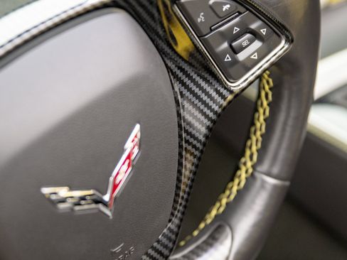 Used 2017 Chevrolet Corvette Z06 image 14