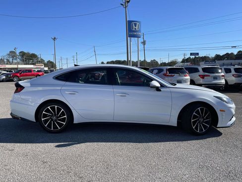 Used 2021 Hyundai Sonata Limited image 2