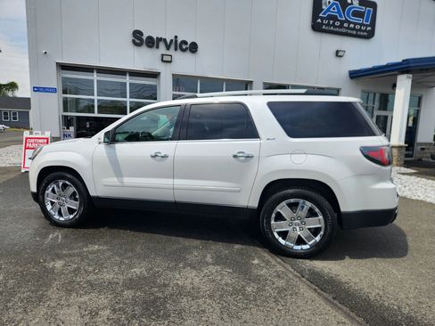 Used 2017 GMC Acadia Limited SLT AWD/4WD image 9