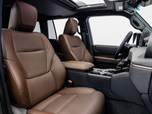 Used 2025 Toyota Land Cruiser w/ Premium Package image 30