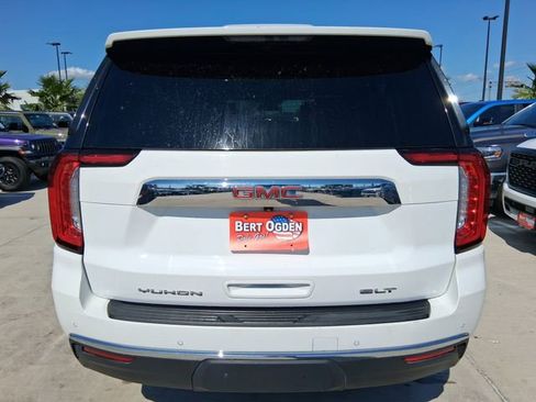 Used 2024 GMC Yukon XL SLT RWD image 6
