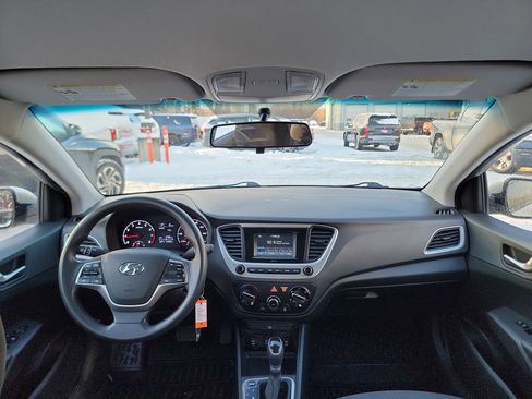 Certified 2020 Hyundai Accent SE image 25