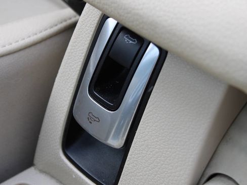 Used 2009 Volkswagen Eos Komfort image 34