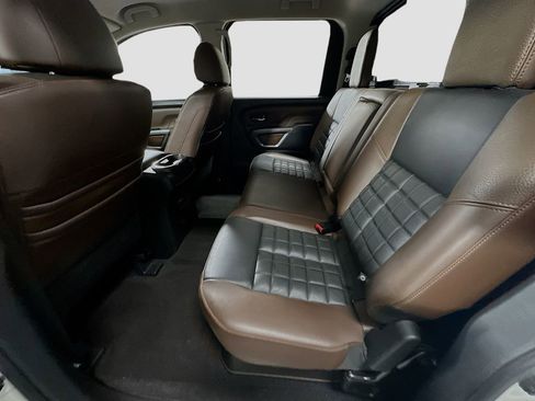 Used 2018 Nissan Titan Platinum Reserve image 23