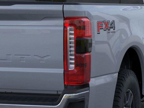 New 2026 Ford F250 Lariat w/ Lariat Ultimate Package image 21