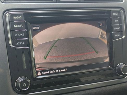 Used 2018 Volkswagen Tiguan Limited w/ Premium Package image 19