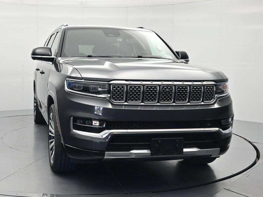 Used 2024 Jeep Grand Wagoneer L Series III AWD/4WD image 2