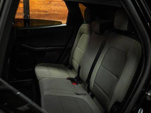 Used 2022 Ford Escape SE w/ Cold Weather Package image 10