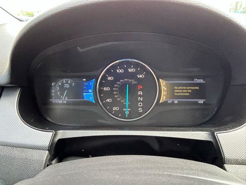 Used 2013 Ford Edge SEL FWD image 21