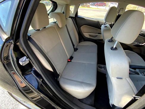 Used 2019 Ford Fiesta SE image 24