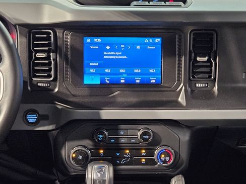 Used 2023 Ford Bronco Big Bend image 16