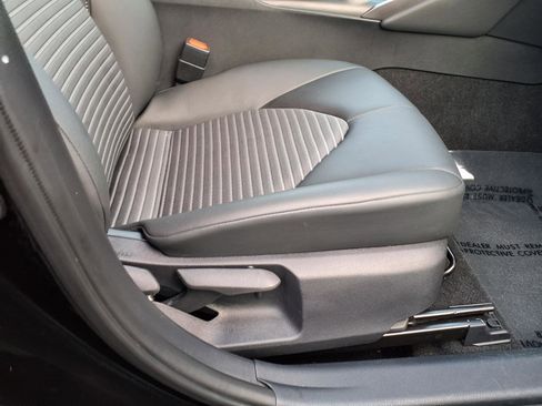 Used 2023 Toyota Camry SE AWD/4WD image 20