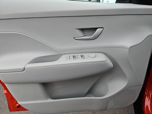 Used 2024 Hyundai Kona SEL image 23