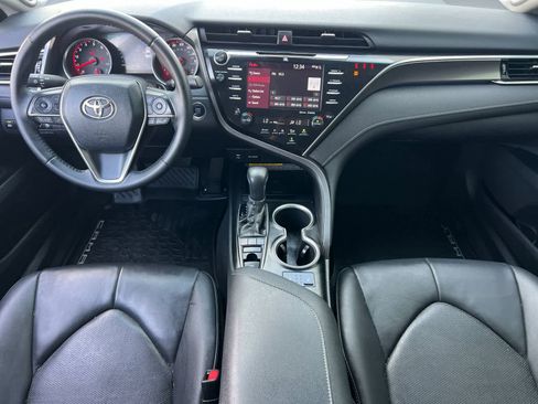 Used 2018 Toyota Camry XSE w/ Audio Package image 4