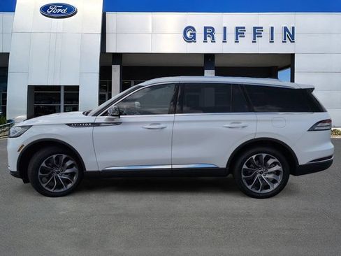 New 2026 Lincoln Aviator Reserve w/ Luxury Package AWD/4WD image 10