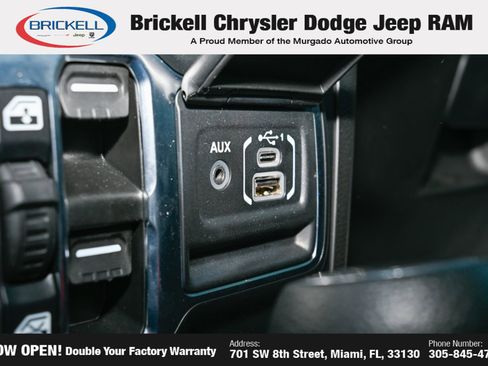 Used 2023 Jeep Gladiator Sport AWD/4WD image 31