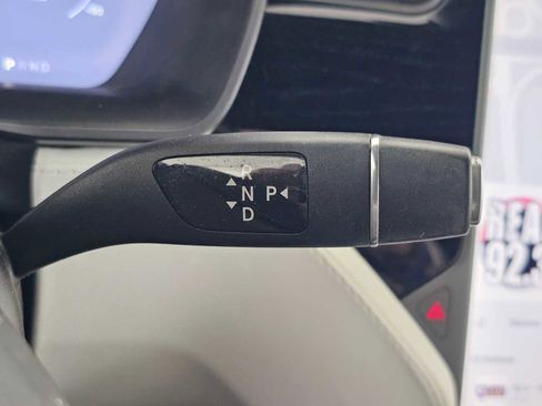 Used 2019 Tesla Model X 75D AWD/4WD image 32