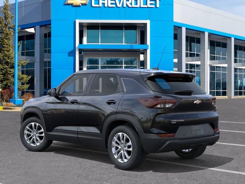 New 2026 Chevrolet TrailBlazer LS image 3