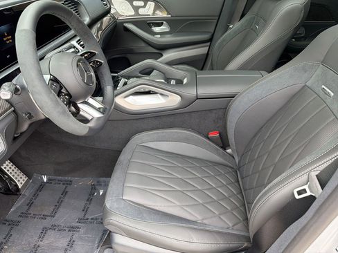 New 2026 Mercedes-Benz GLE 53 AMG 4MATIC Coupe image 5