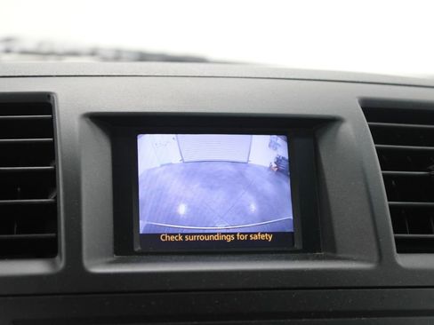 Used 2012 Toyota Highlander SE image 32