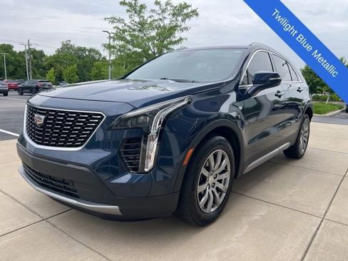 Used 2022 Cadillac XT4 Premium Luxury w/ Enhanced Visibility Package AWD/4WD image 7