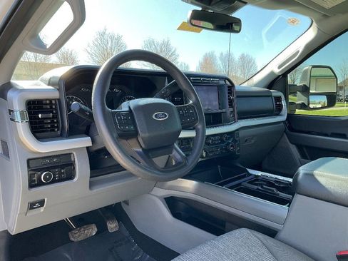 Used 2023 Ford F250 XLT image 12
