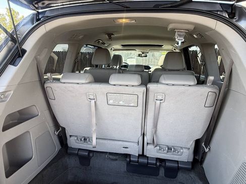 Used 2016 Honda Odyssey EX-L image 16