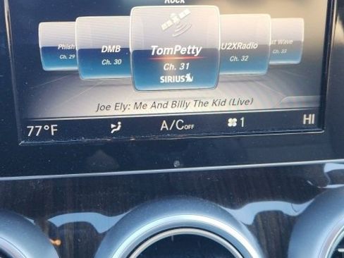 Used 2018 Mercedes-Benz C 300 C 300 image 12