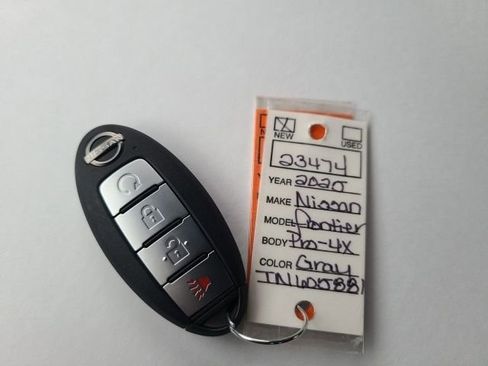 New 2026 Nissan Frontier PRO-4X w/ Pro-4x Convenience Package image 27