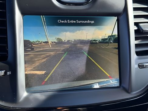 Used 2020 Chrysler 300 S RWD image 23