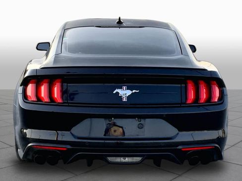 Used 2020 Ford Mustang Premium w/ Equipment Group 201A RWD image 5