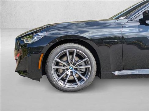 Used 2025 BMW 230i xDrive Coupe w/ Premium Package image 10