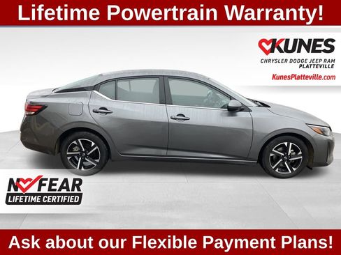 Used 2024 Nissan Sentra SV image 11