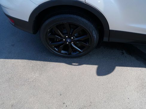 Used 2019 Ford Escape SE AWD/4WD image 33