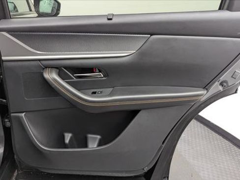 Used 2024 MAZDA CX-90 Plug-In Hybrid w/ Premium Plus AWD/4WD image 19