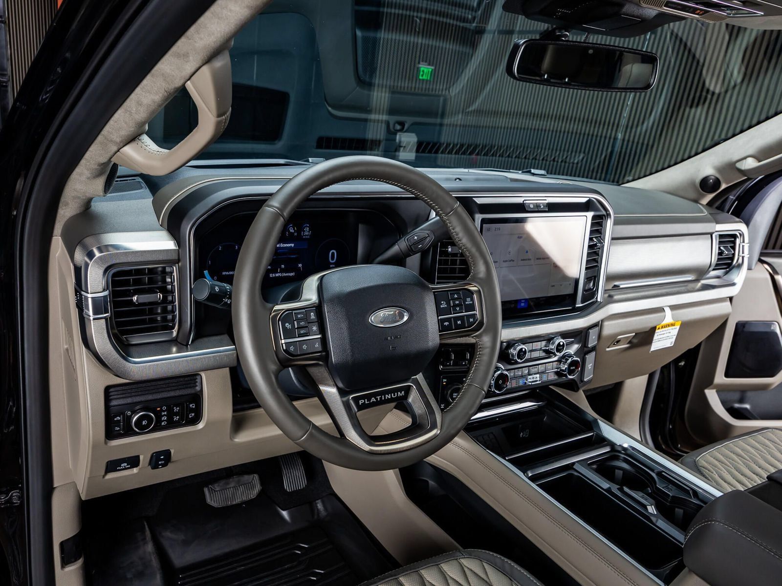 Used 2026 Ford F350 Platinum w/ Platinum Plus Package AWD/4WD image 28