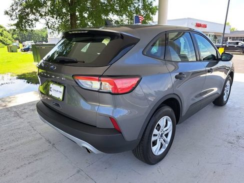 Certified 2022 Ford Escape S AWD/4WD image 6