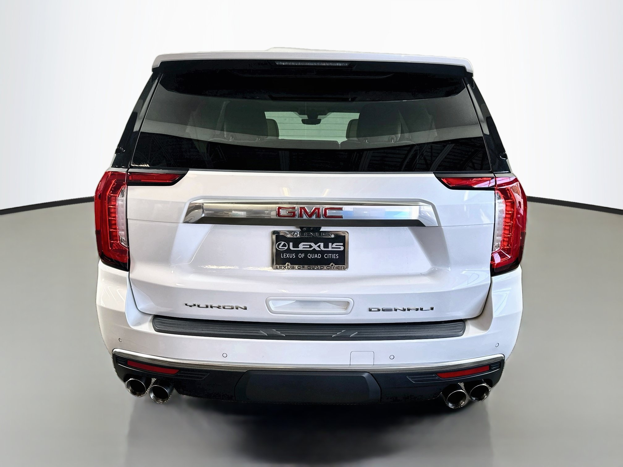 Used 2021 GMC Yukon XL Denali w/ Denali Premium Package AWD/4WD image 6