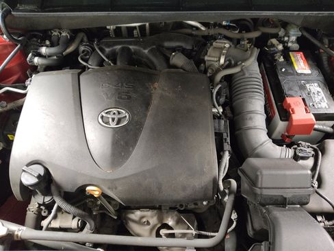 Used 2020 Toyota Highlander Limited FWD image 30